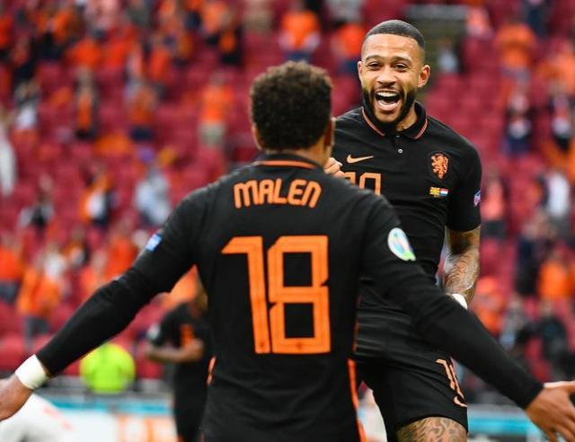 对手时通过 对手时通过